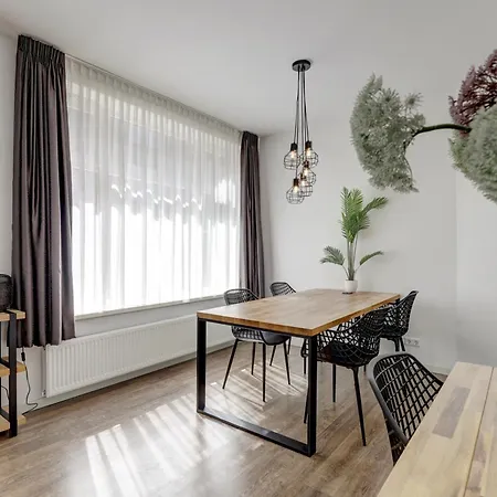 Haagshuisje- Eigen Appartement, Dichtbij Alles, Stijlvol Appartement